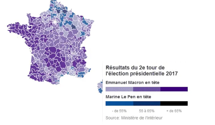 Map of France showing Emmanuel Macron and Marine Le Pen leading in communes in the 2017 presidential election second round.